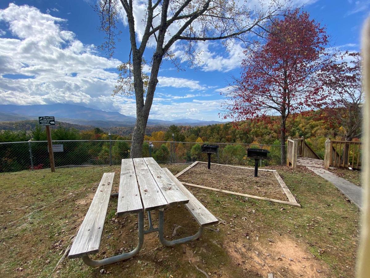 Deer Ridge Mountain Resort E108 Gatlinburg Exterior photo